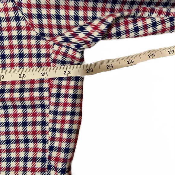 Pink Thomas Pink Flannel Button Down Men's Shirt - Picture 4 of 5